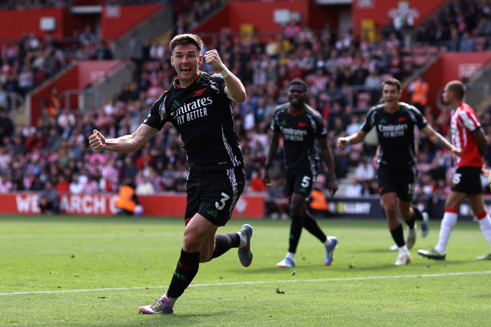 官方：利物浦20岁后卫马巴亚租借加盟英甲维冈竞技